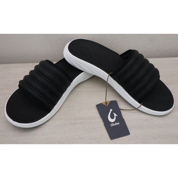 Olukai 10531-4040 Men's Sz 13D Black Komo Water-Resistant Slide Sandals - Picture 1 of 9